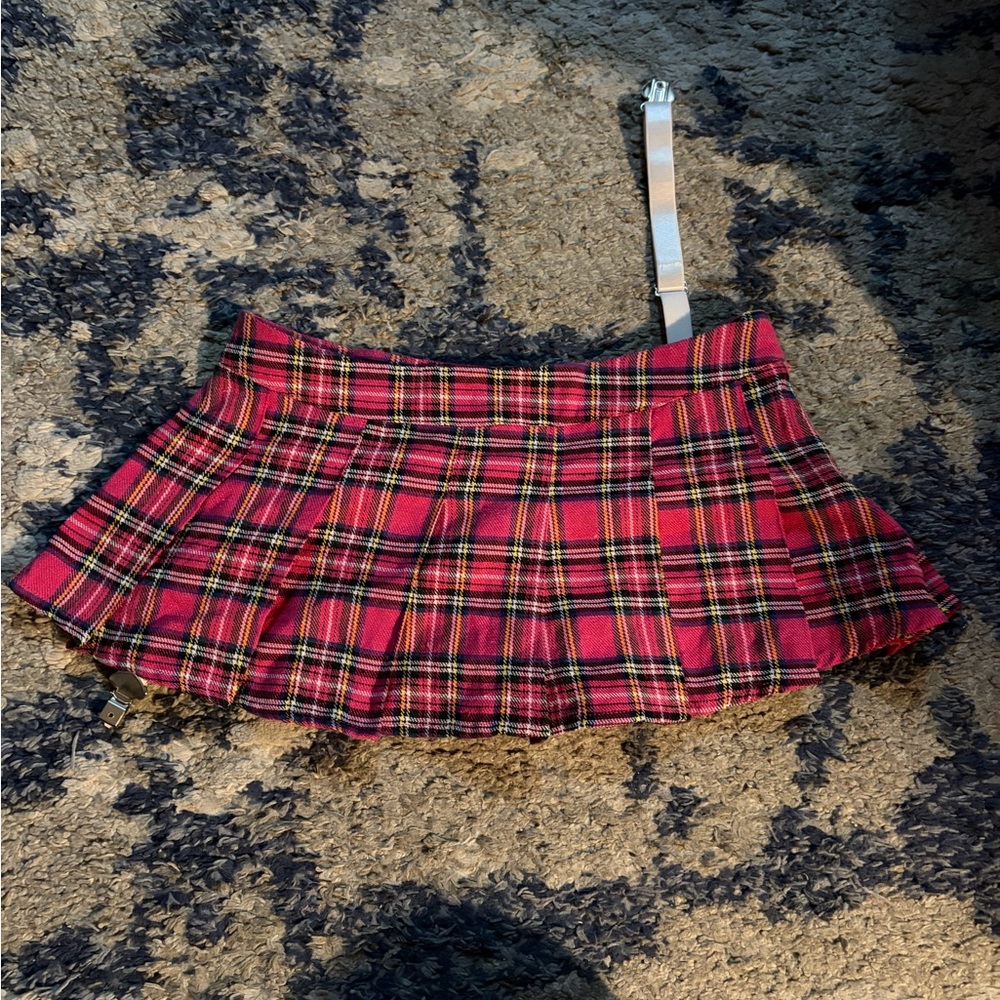 hot pink plaid pleated mini skirt
